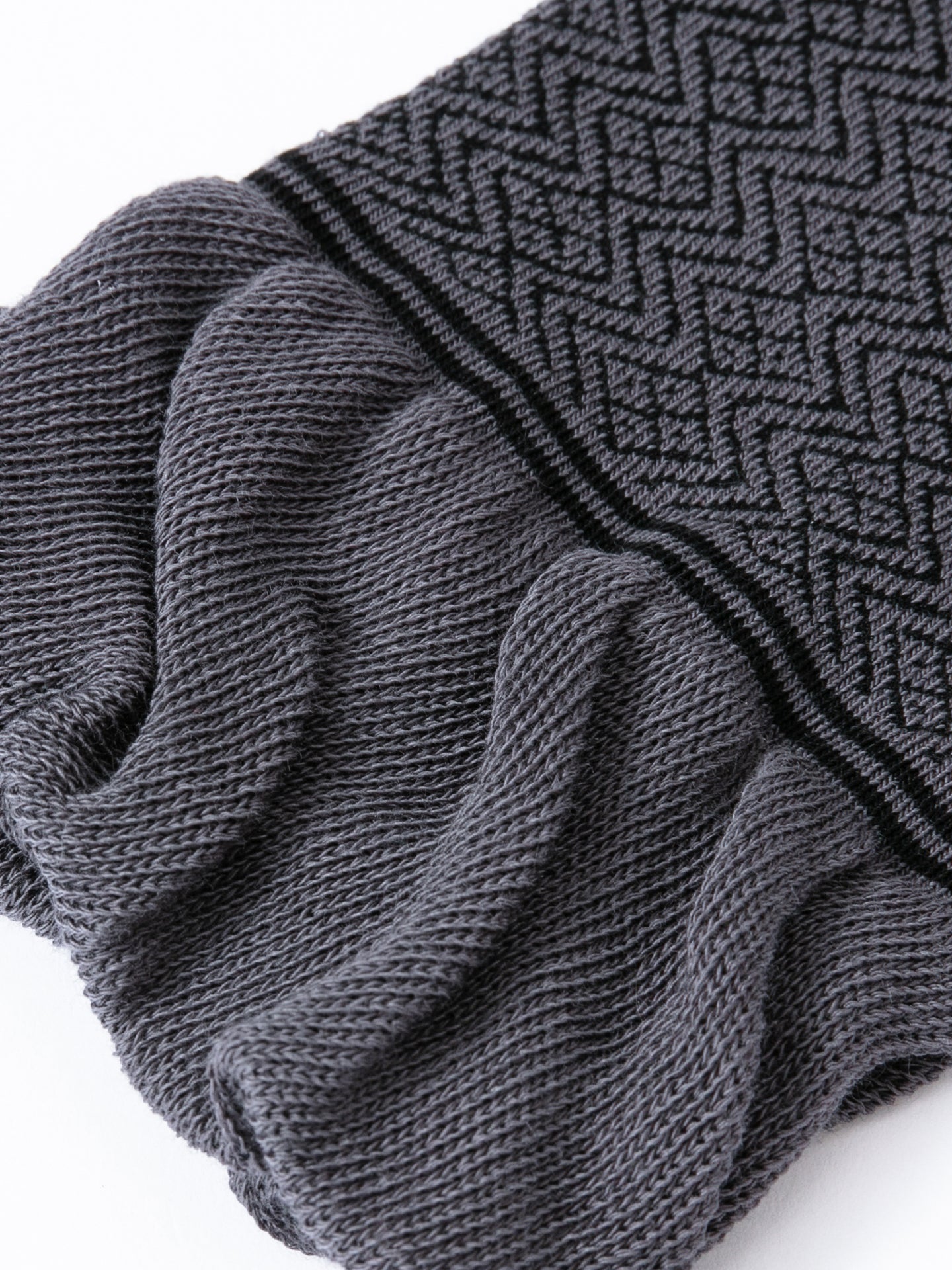 Contrast Trim Calf Sock