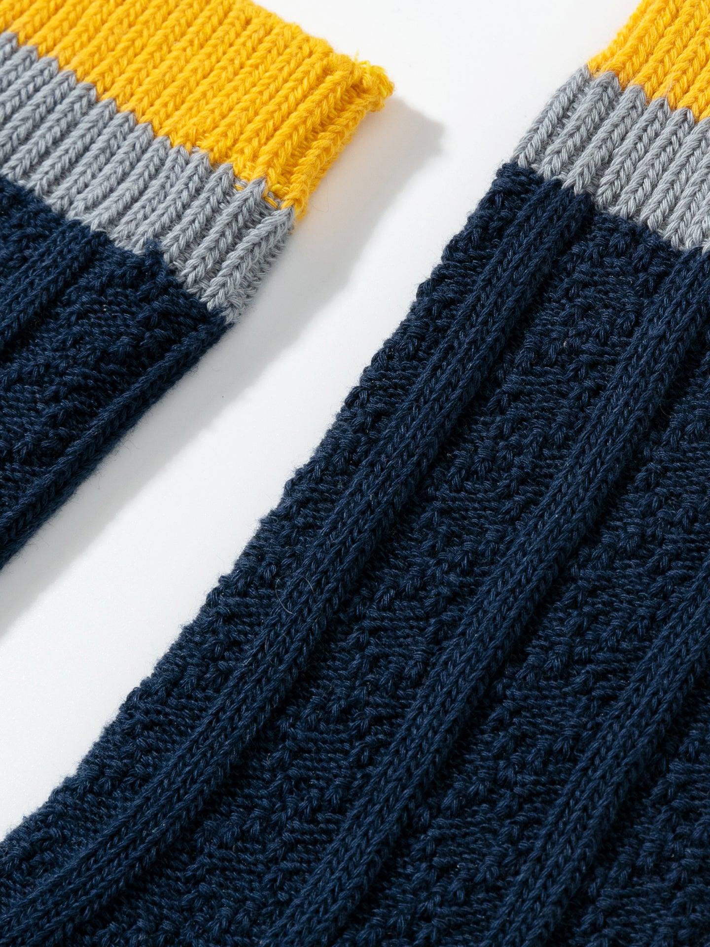 Contrast Cuff Combed Cotton Crew Socks
