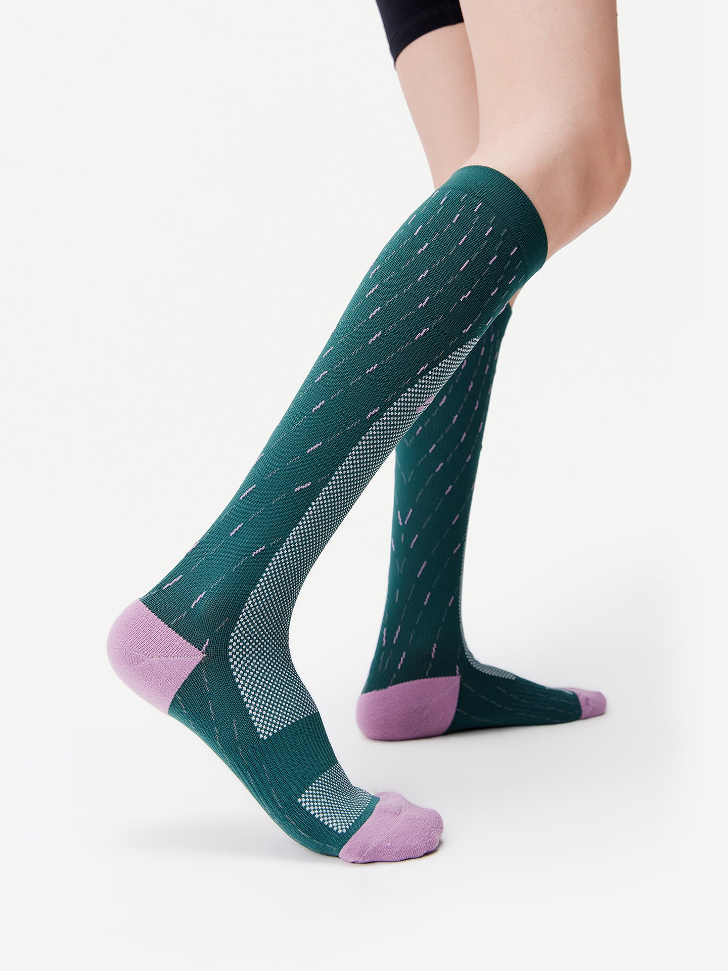 Dynamic Stripe Sport Calf Sock