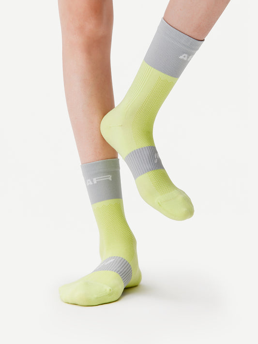 Contrast Color Sport Crew Sock