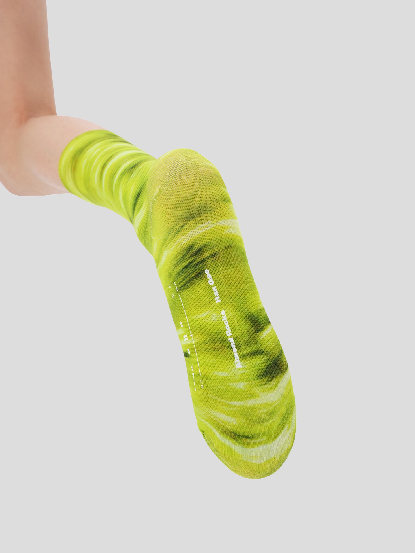 AR × Han Gao Green House Socks Box