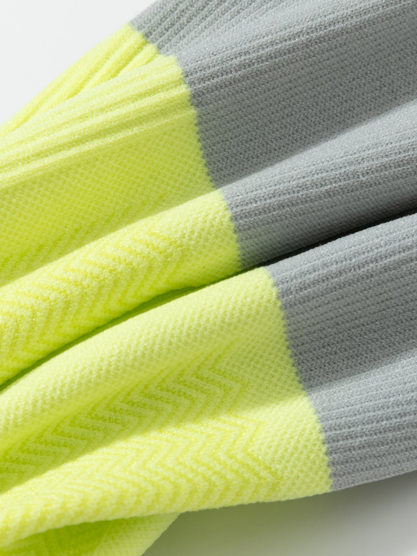 Contrast Color Sport Crew Sock