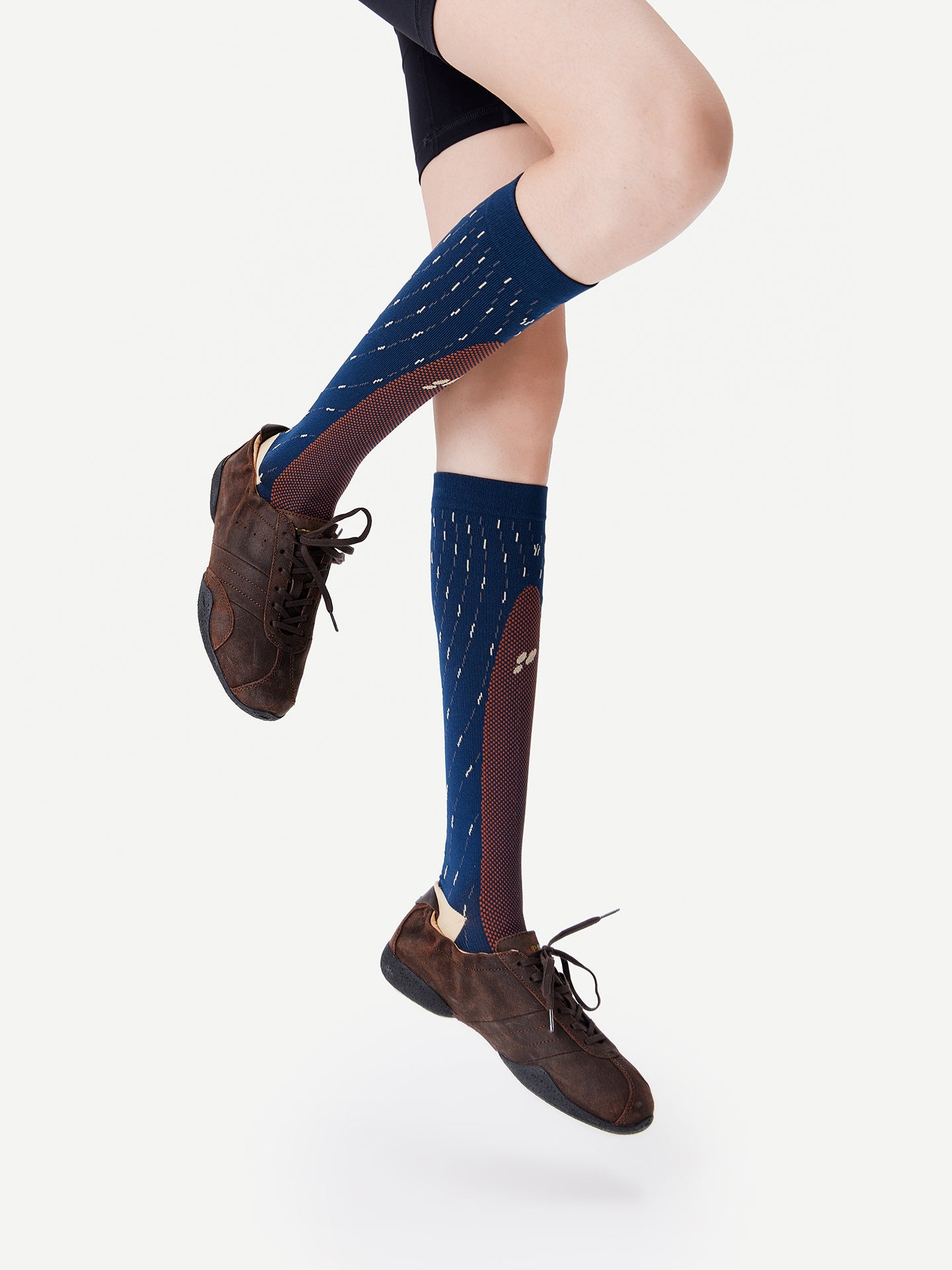 Dynamic Stripe Sport Calf Sock