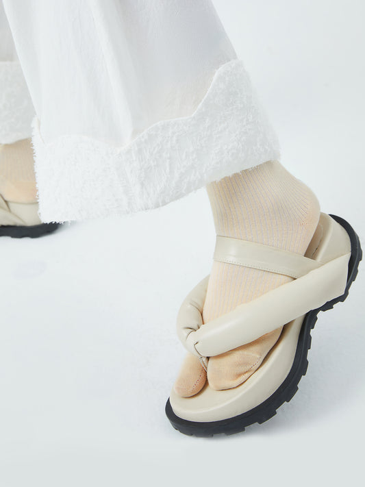 Contrast Color Tabi Crew Sock