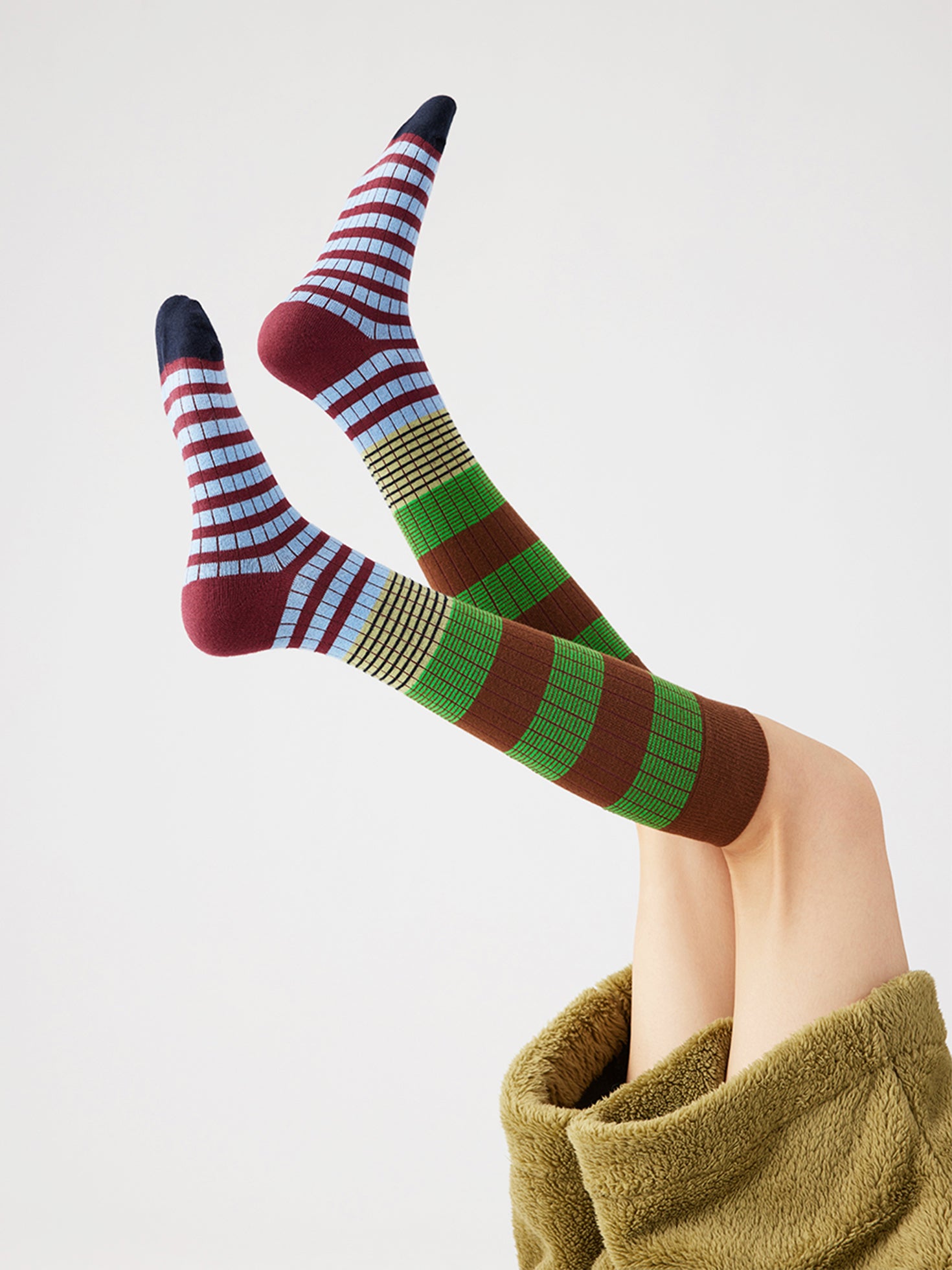 Color Clash Under Knee Sock