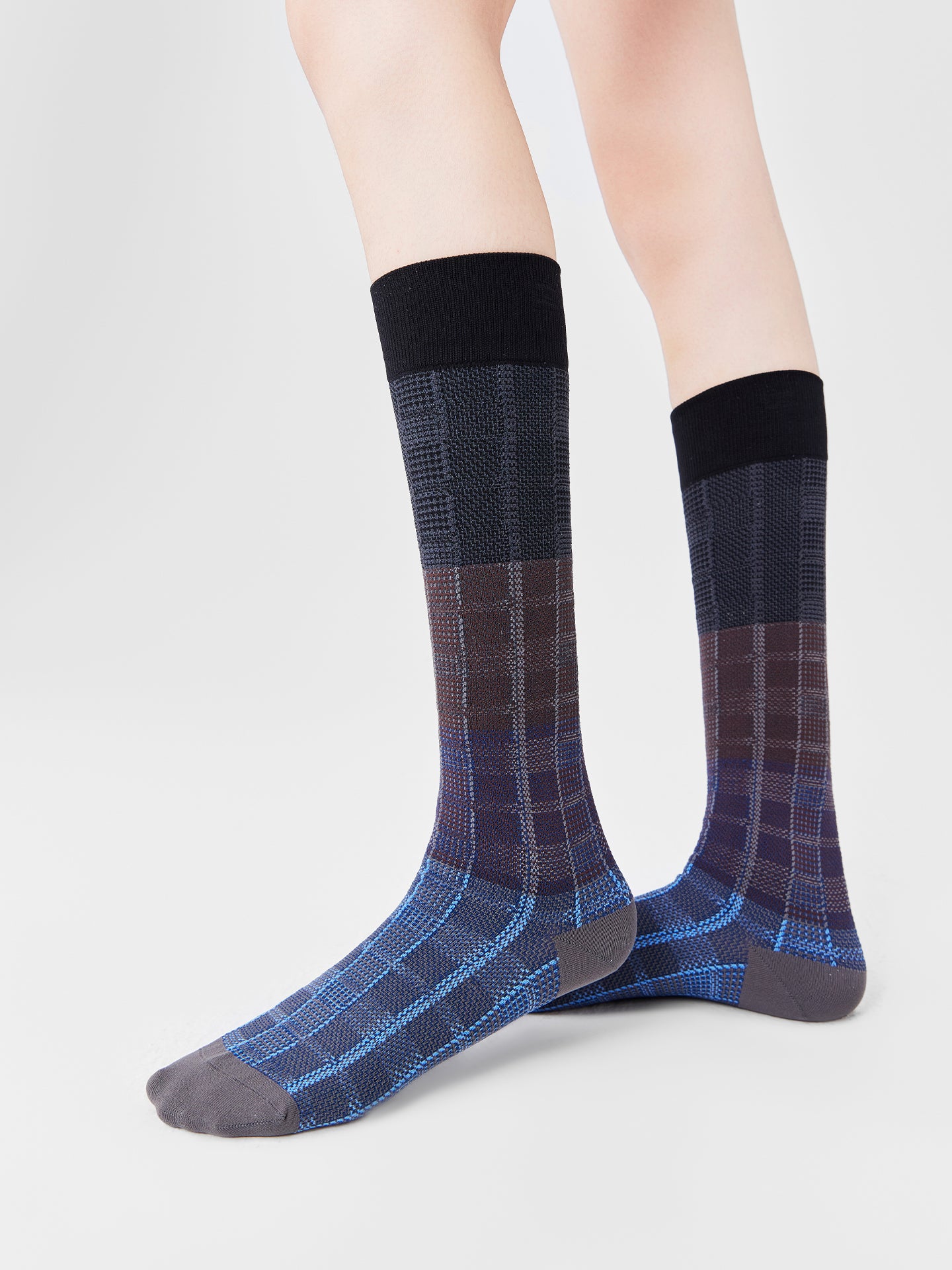 Bold Plaid Calf Sock