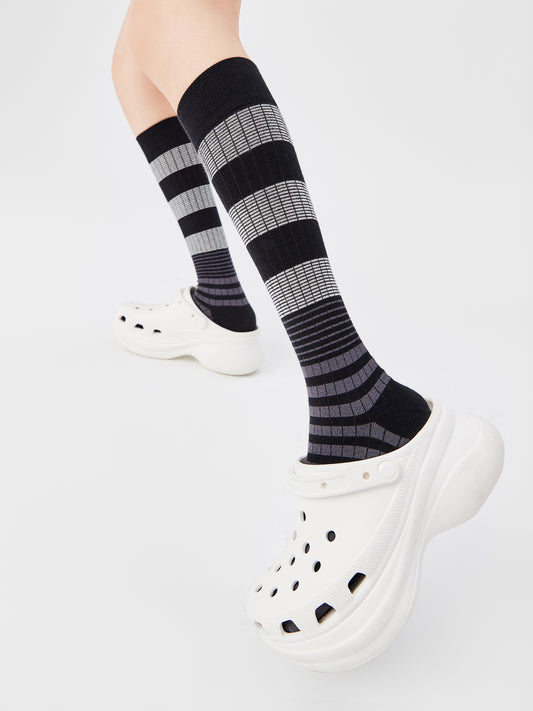 Contrast Tri-Rhythm Ribbed Calf Socks