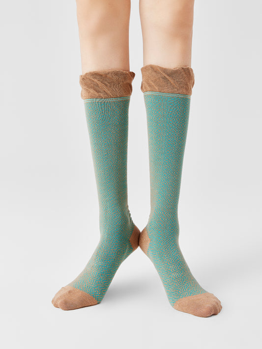Contrast Trim Calf Sock