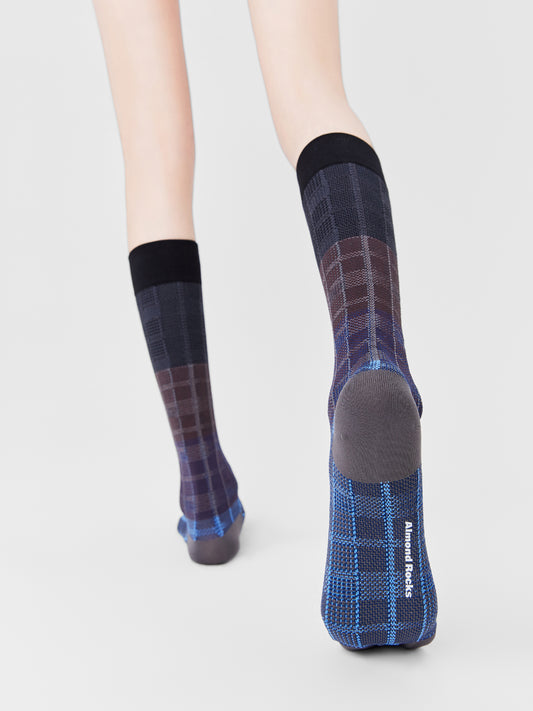 Bold Plaid Calf Sock