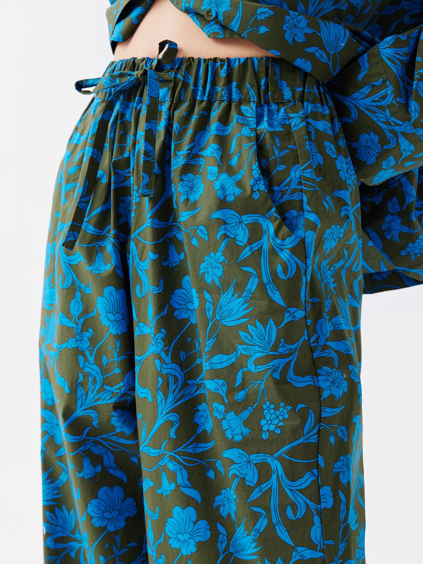 Artistic Cotton Lounge Set