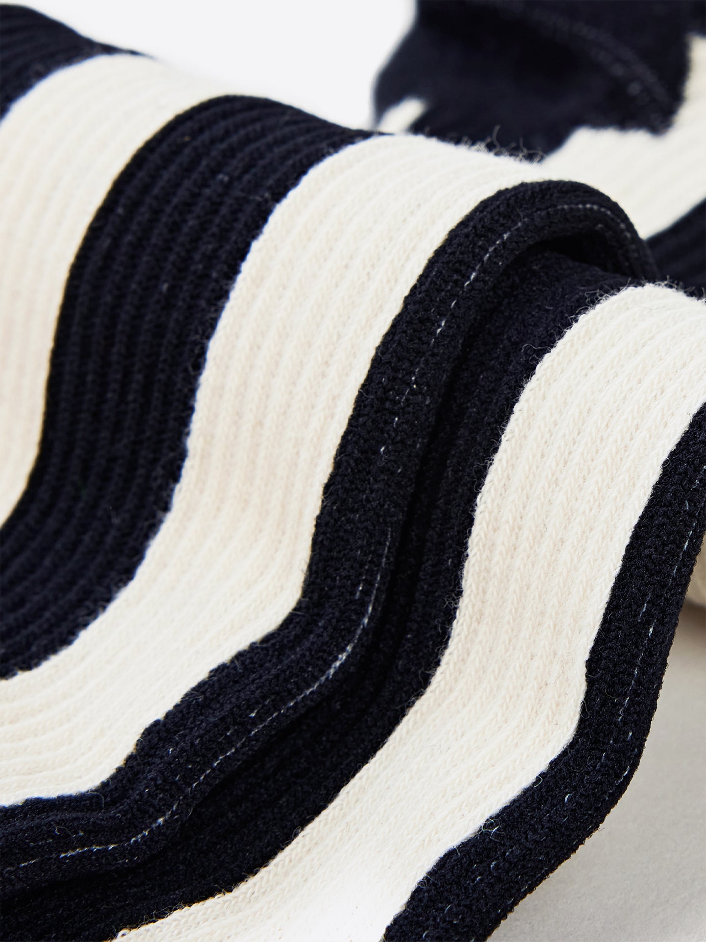 Contrast Stripe Crew Sock