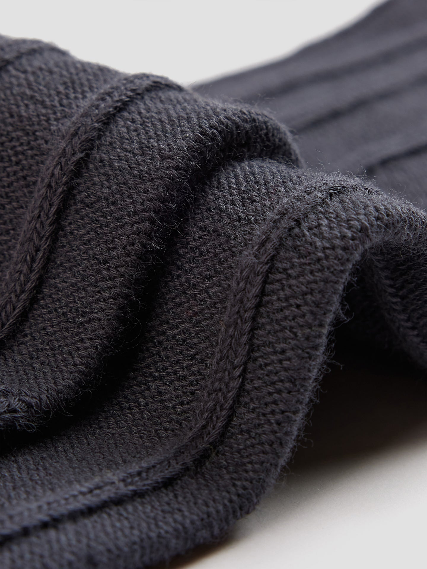 Textured Stripe Under Knee Sock