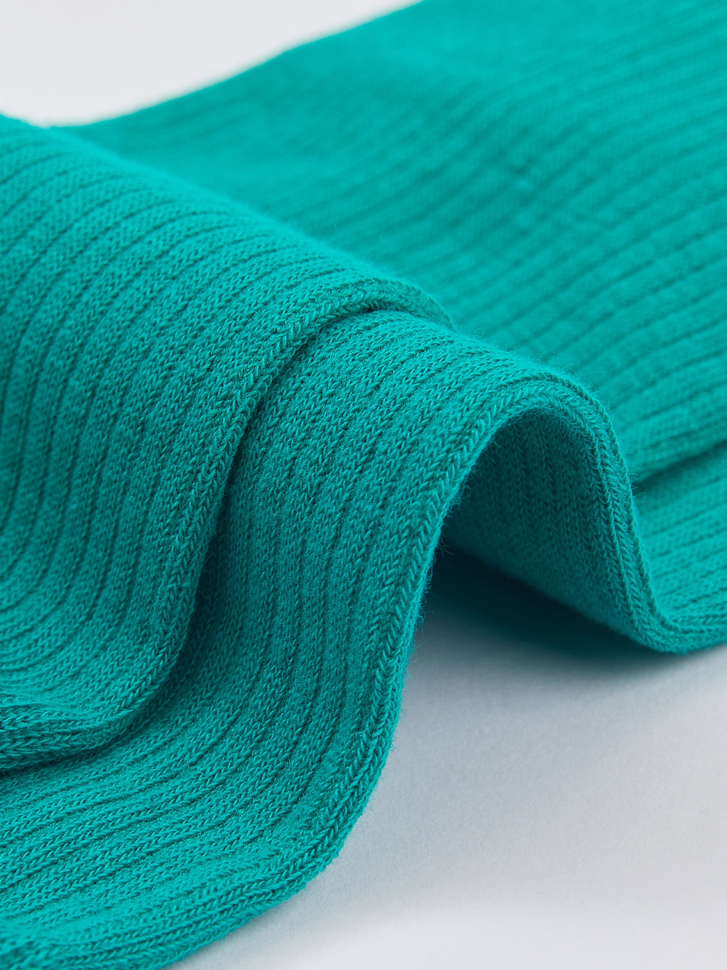 Contrast Color Tabi Crew Sock