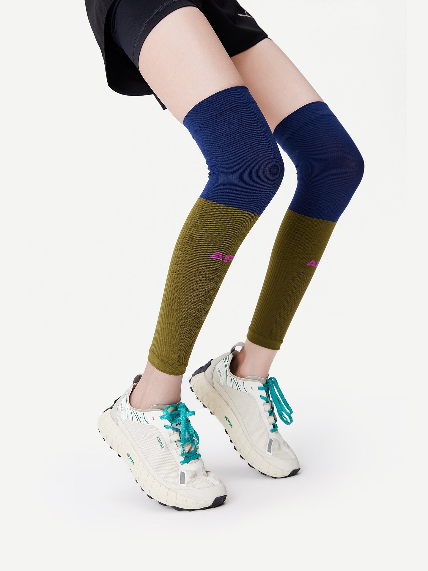 Athletic Compression Leg Sleeve