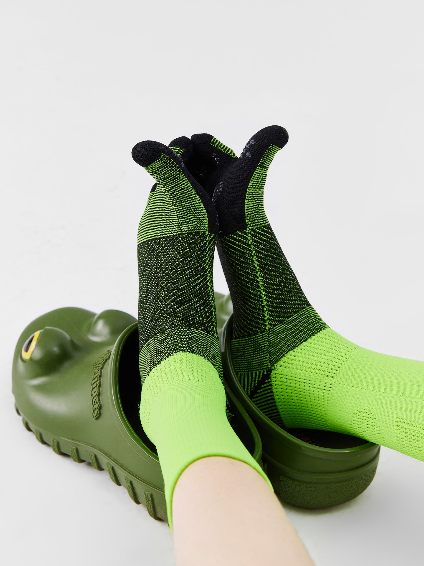 Grip Yoga Toe Crew Sock